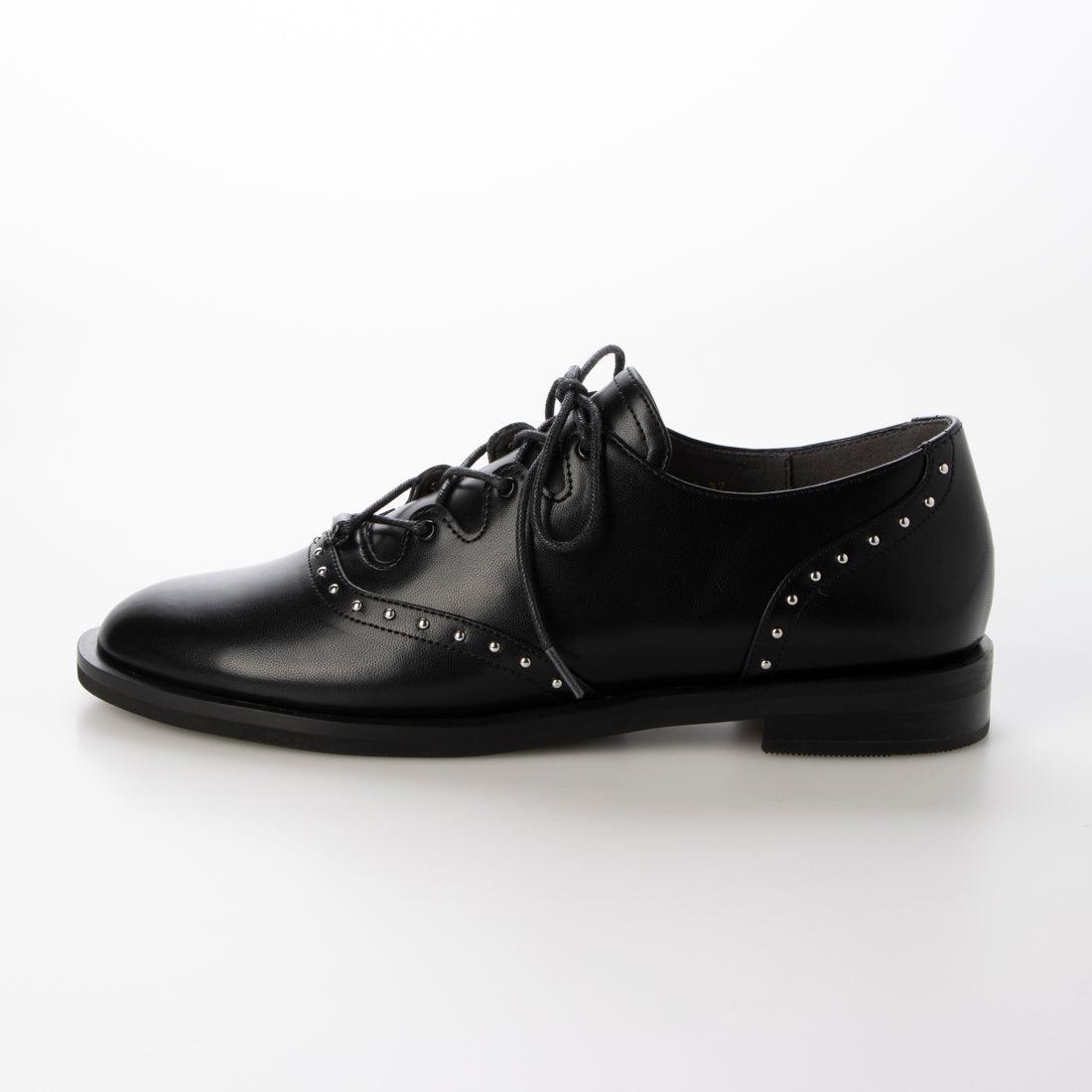 Daniella & GEMMA 【Rain Compatible】 Micro Studded Lace-Up Shoes