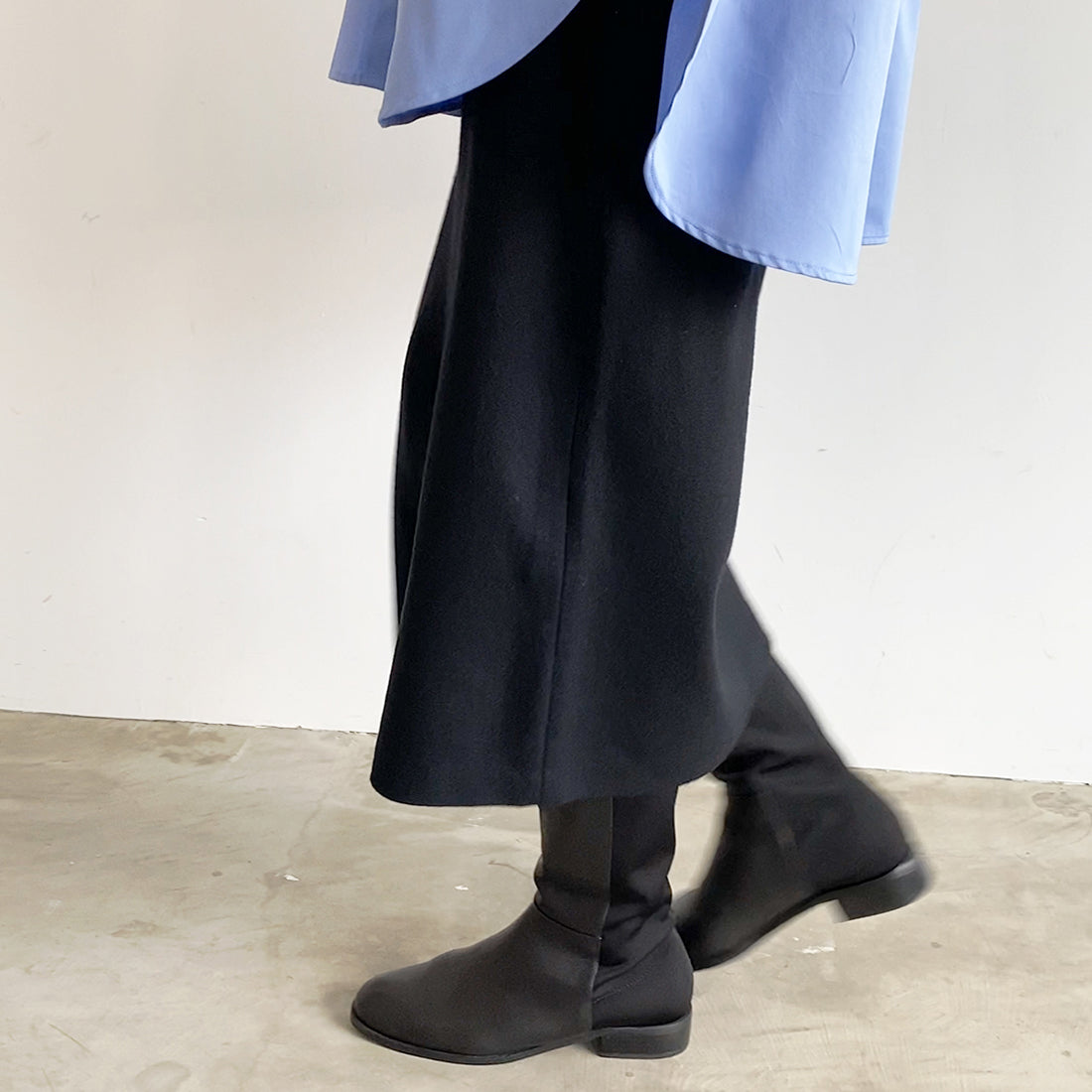 Daniella &amp; GEMMA [Akiko Kizu × Daniella &amp; GEMMA] Back stretch knee-high boots