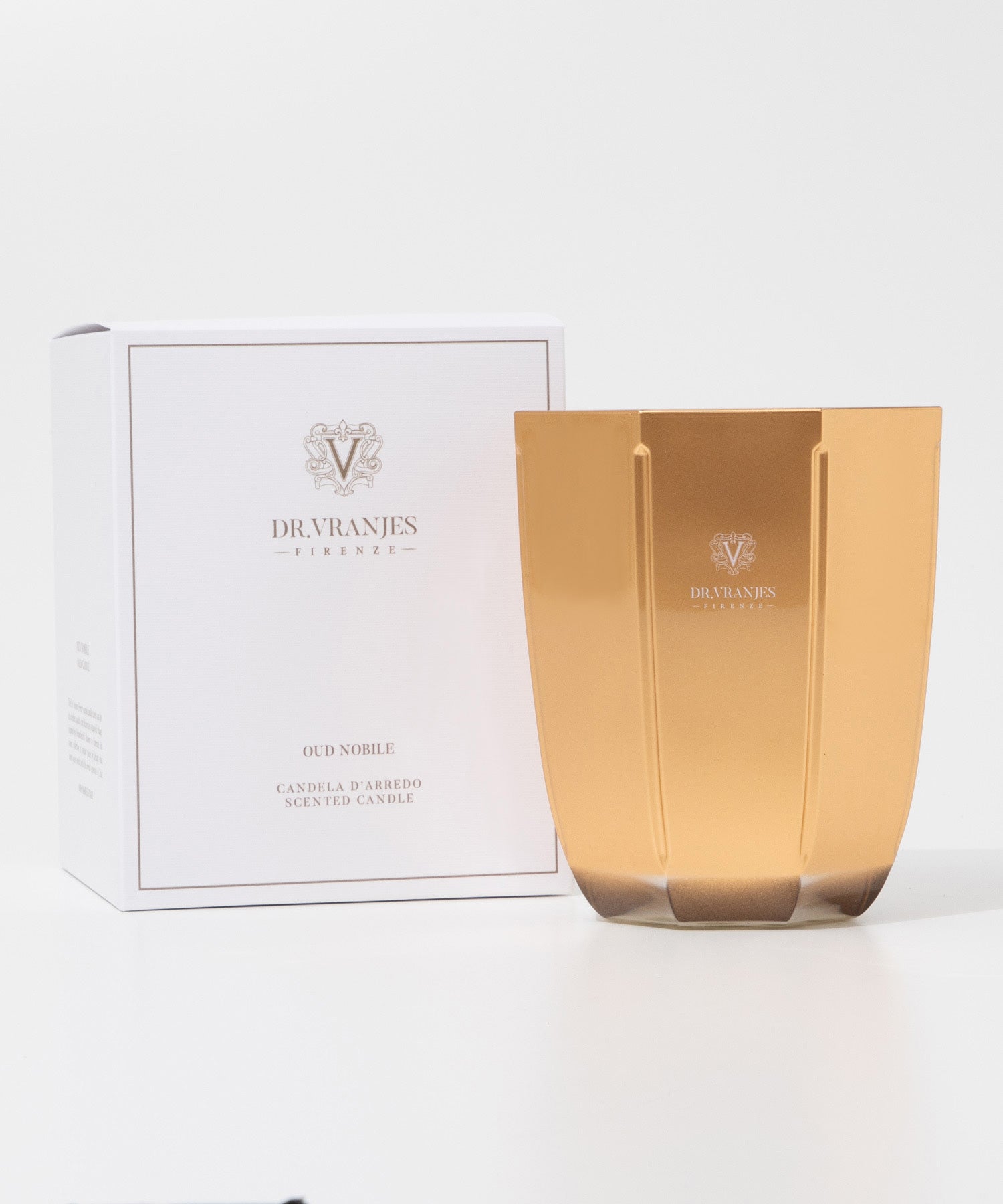 ドットール・ヴラニエス DR. VRANJES CANDELE D’ARREDO キャンドル 1kg ルームフレグランス HOME FRAGRANCE ホームフレグランス 【返品不可商品】 （ウードノービレ×ゴールド） ウードノービレ×ゴールド