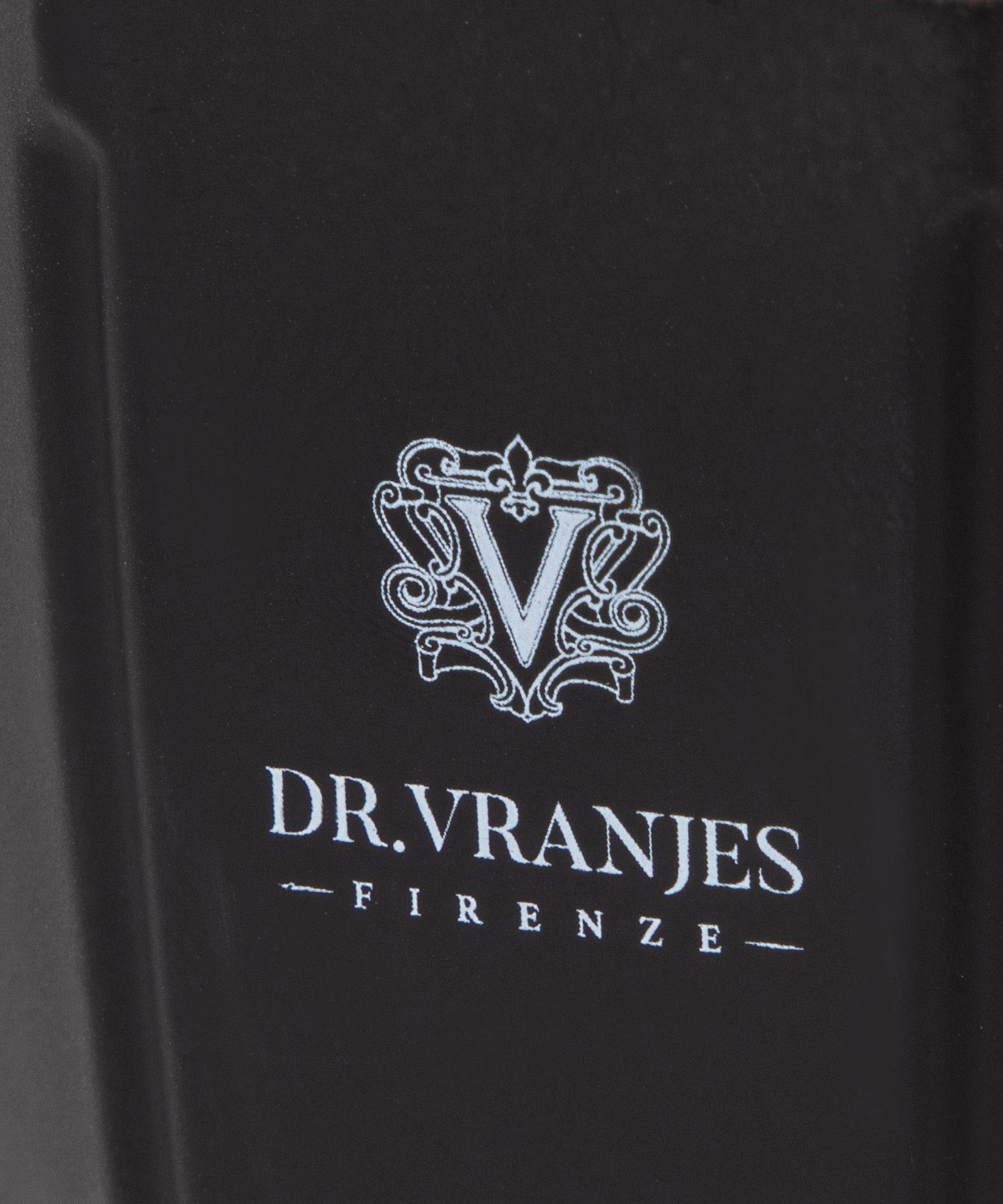 ドットール・ヴラニエス DR. VRANJES CANDELE D’ARREDO キャンドル 200g ルームフレグランス HOME FRAGRANCE ホームフレグランス 【返品不可商品】 （ウードノービレ×ゴールド） ウードノービレ×ゴールド
