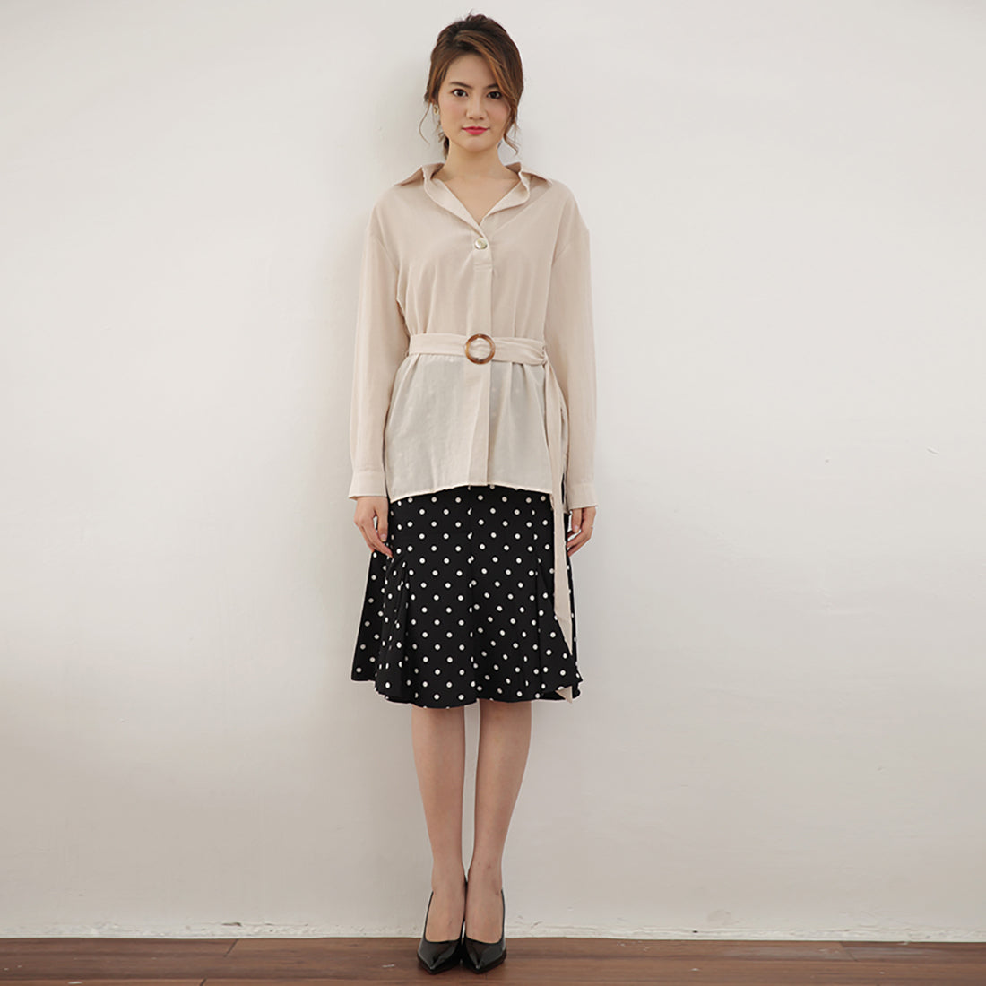 ドゥー ベル Doux Belle 共布のベルト付きのスキッパーシャツ