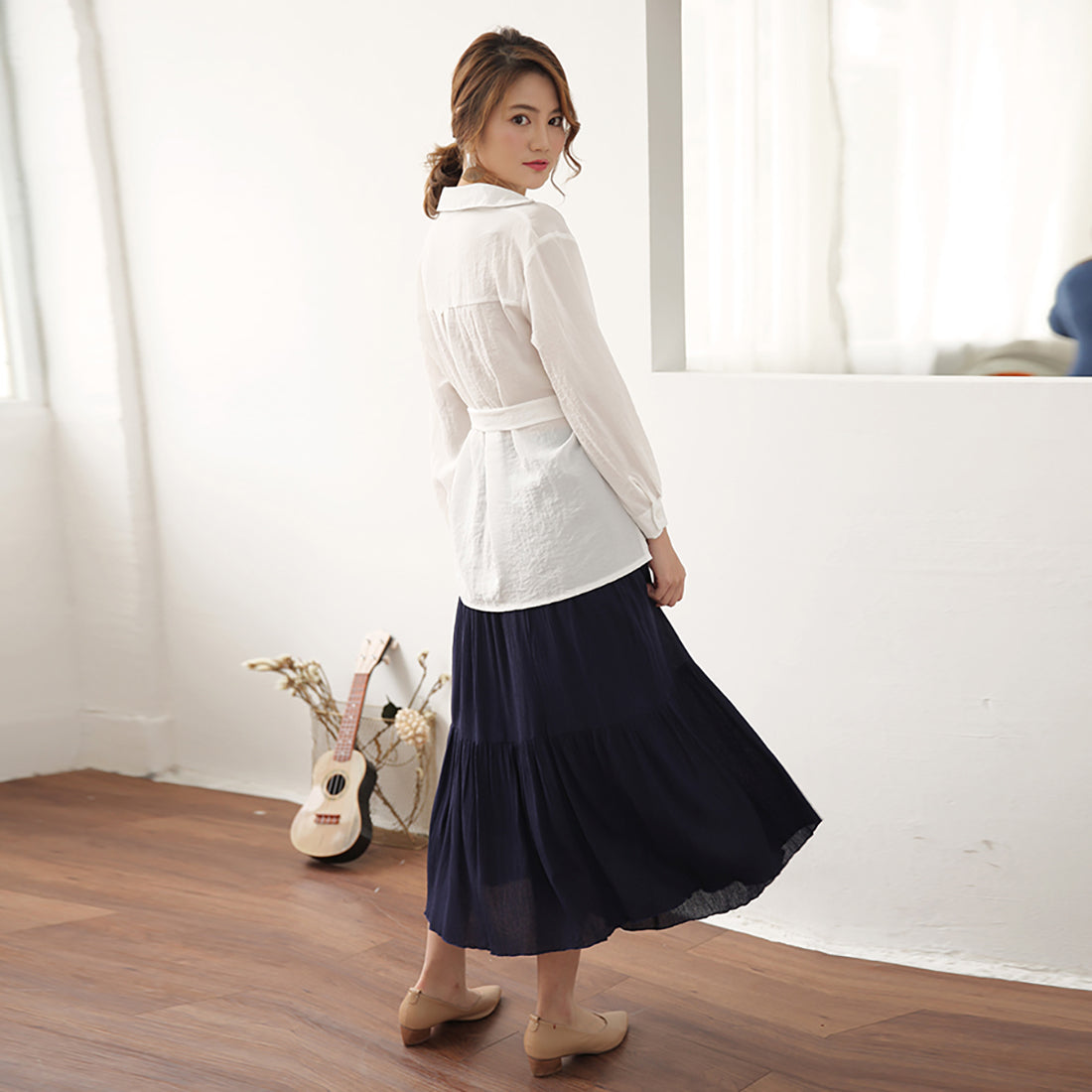 ドゥー ベル Doux Belle 共布のベルト付きのスキッパーシャツ