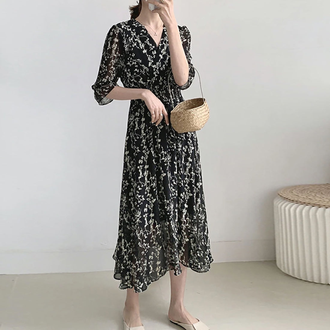 ドゥー ベル Doux Belle マキシワンピース レディース  花柄 Vネック パフスリーブ ロング丈 ひざ下 五分袖 長袖,ブラック