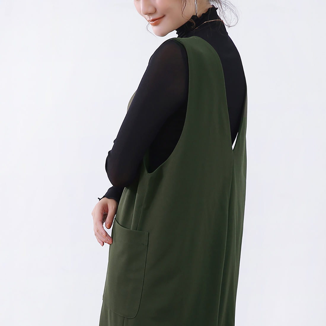 ドゥー ベル Doux Belle 秋新作 オールインワン レディース サロペット  マキシ丈 ロング丈 ゆったり 体型カバー vネック （ベージュ） ベージュ