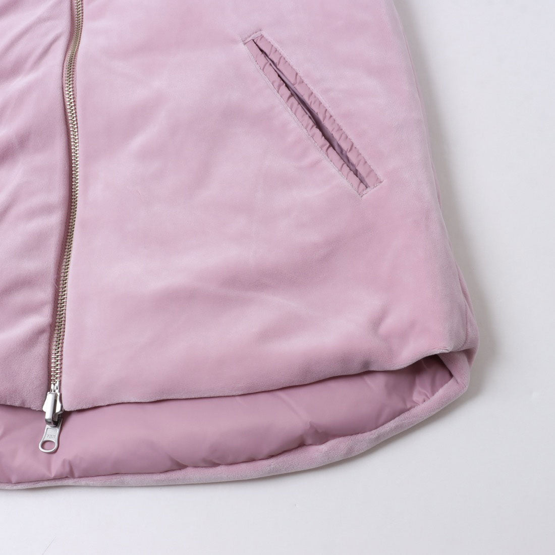 ドゥクラッセ DoCLASSE Doヒート・超快温ベスト （ベイビーピンク） ベイビーピンク