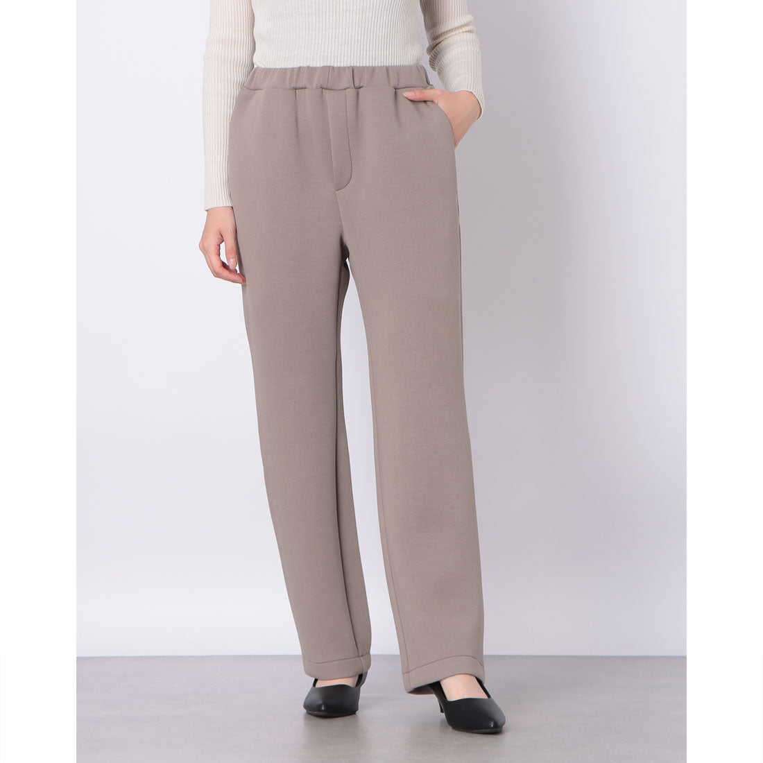 ドゥクラッセ DoCLASSE 綾目ダンボールニット・ストレートパンツ （トープ） トープ