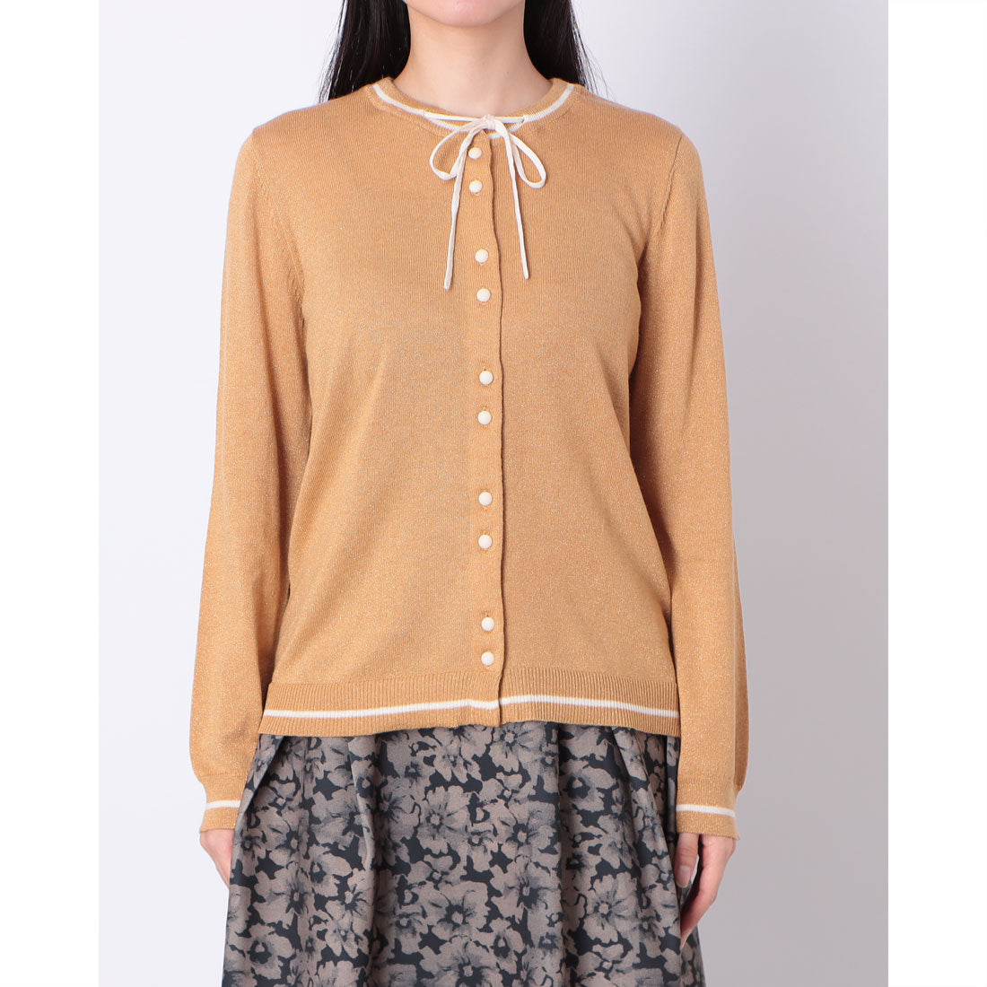 ドゥクラッセ DoCLASSE スパークルニット・リボン付きカーディガン （ライトキャメル） ライトキャメル