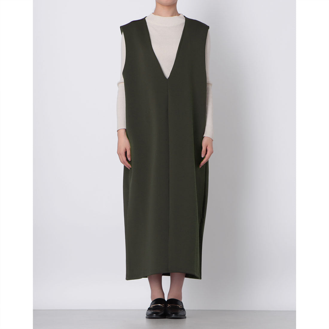 ドゥクラッセ DoCLASSE ダブル編みジャージー・深Vネックジャンスカ 120cm （ダークセージ） ダークセージ