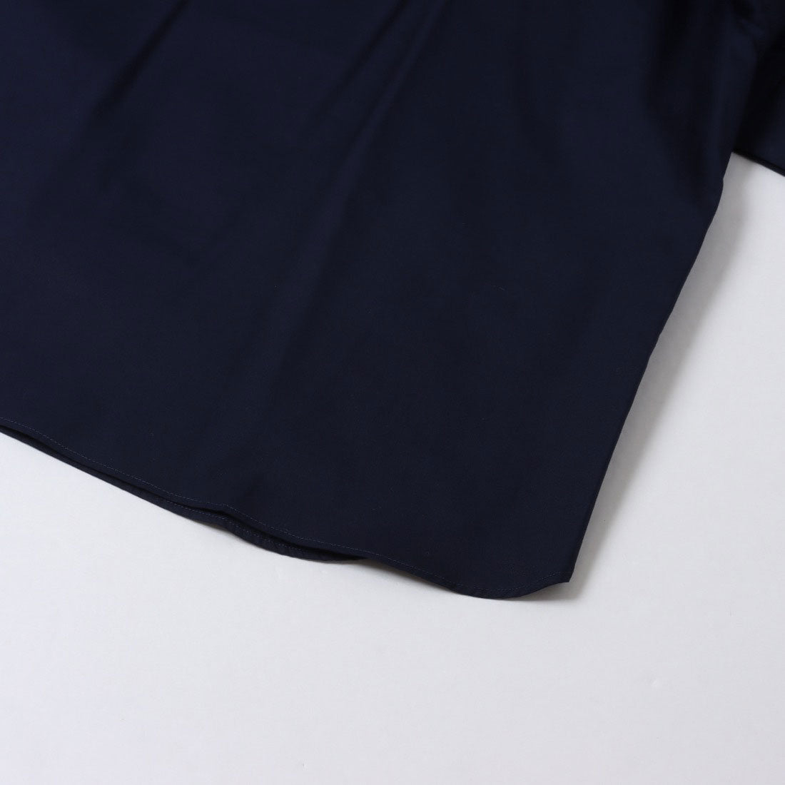 ドゥクラッセ DoCLASSE 高密度コットン・レース衿2WAYブラウス （ミッドナイトブルー） ミッドナイトブルー