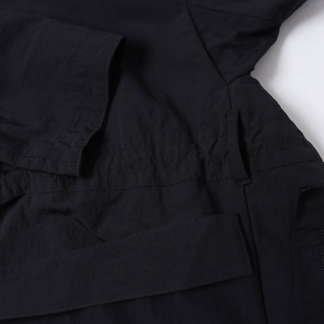 ドゥクラッセ DoCLASSE ナイロンタッサー・二重衿ステンカラー （ブラック） ブラック