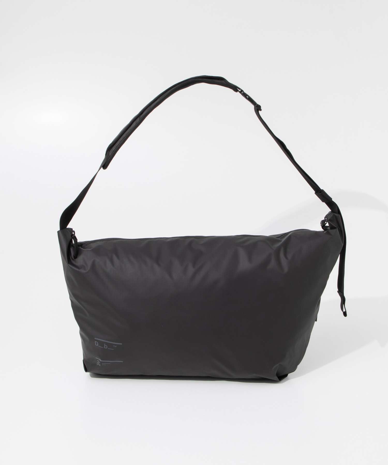 ディービー Db ディービー Db Journey Ramverk ランマク Pro Sling Bag 24L プロ スリングバック 5000501 ワンショルダー ショルダーバッグ メンズ バッグ （BLACK OUT/ブラックアウト） BLACK OUT/ブラックアウト