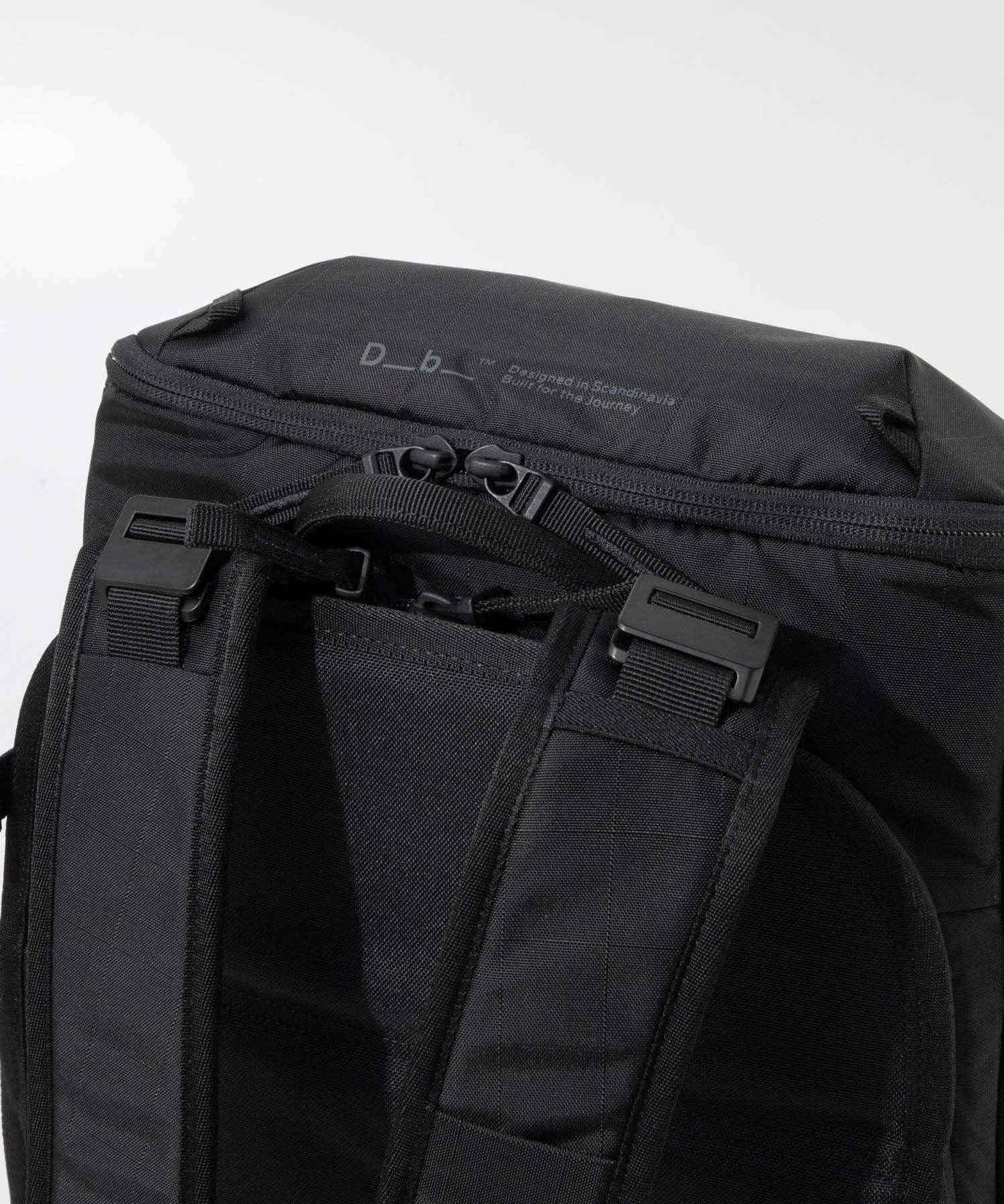 ディービー Db ディービー Db Journey Backcountry バックカントリー Backpack 25L バックパック 1000181 リュックサック ユニセックス バッグ （BLACK OUT/ブラックアウト） BLACK OUT/ブラックアウト