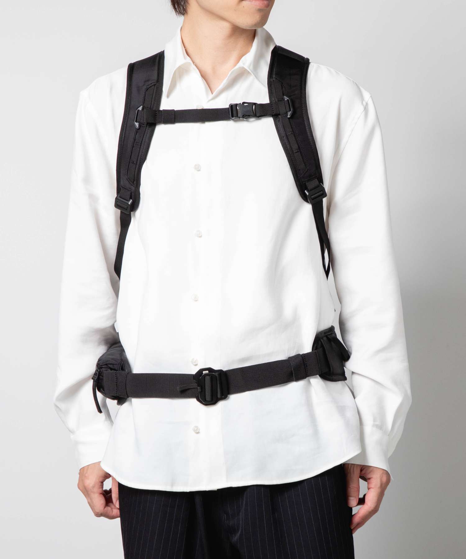ディービー Db ディービー Db Journey Backcountry バックカントリー Backpack 25L バックパック 1000181 リュックサック ユニセックス バッグ （BLACK OUT/ブラックアウト） BLACK OUT/ブラックアウト