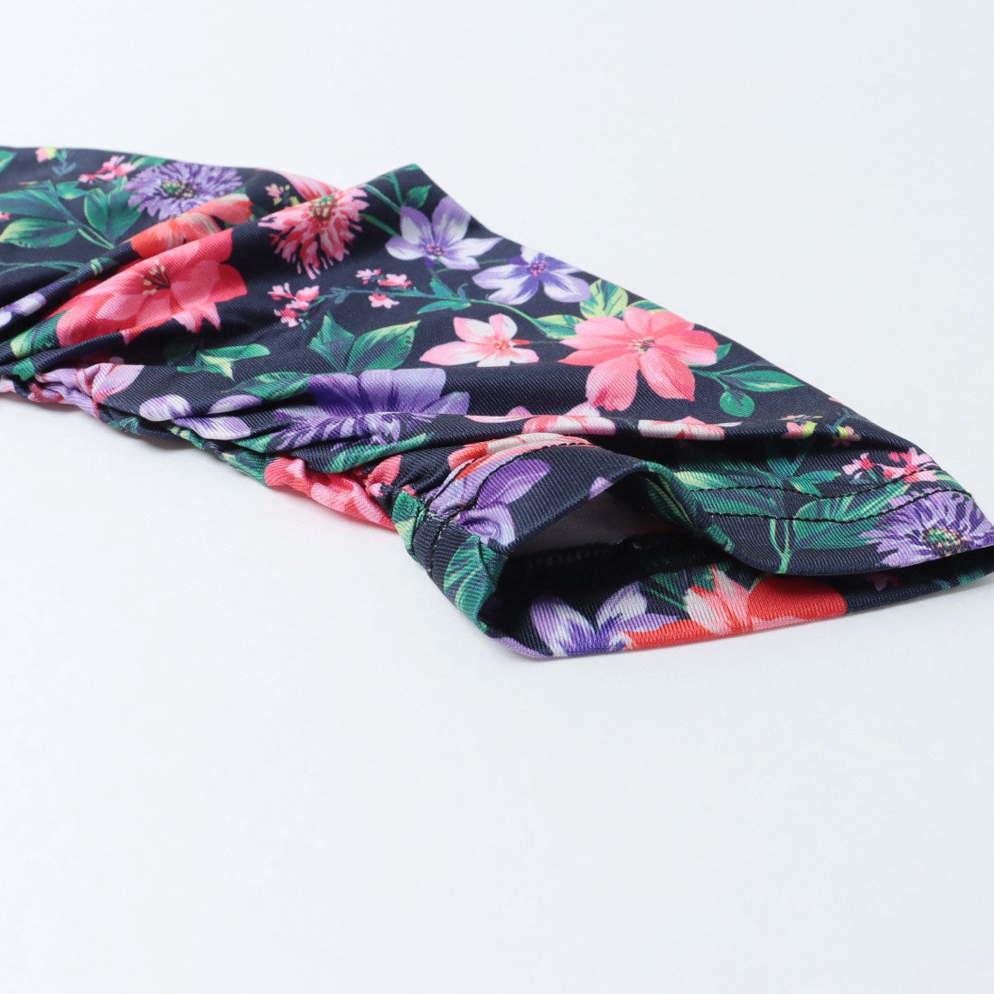 デニーローズ DENNY ROSE フラワーシャーリングTOPS （MULTI） MULTI