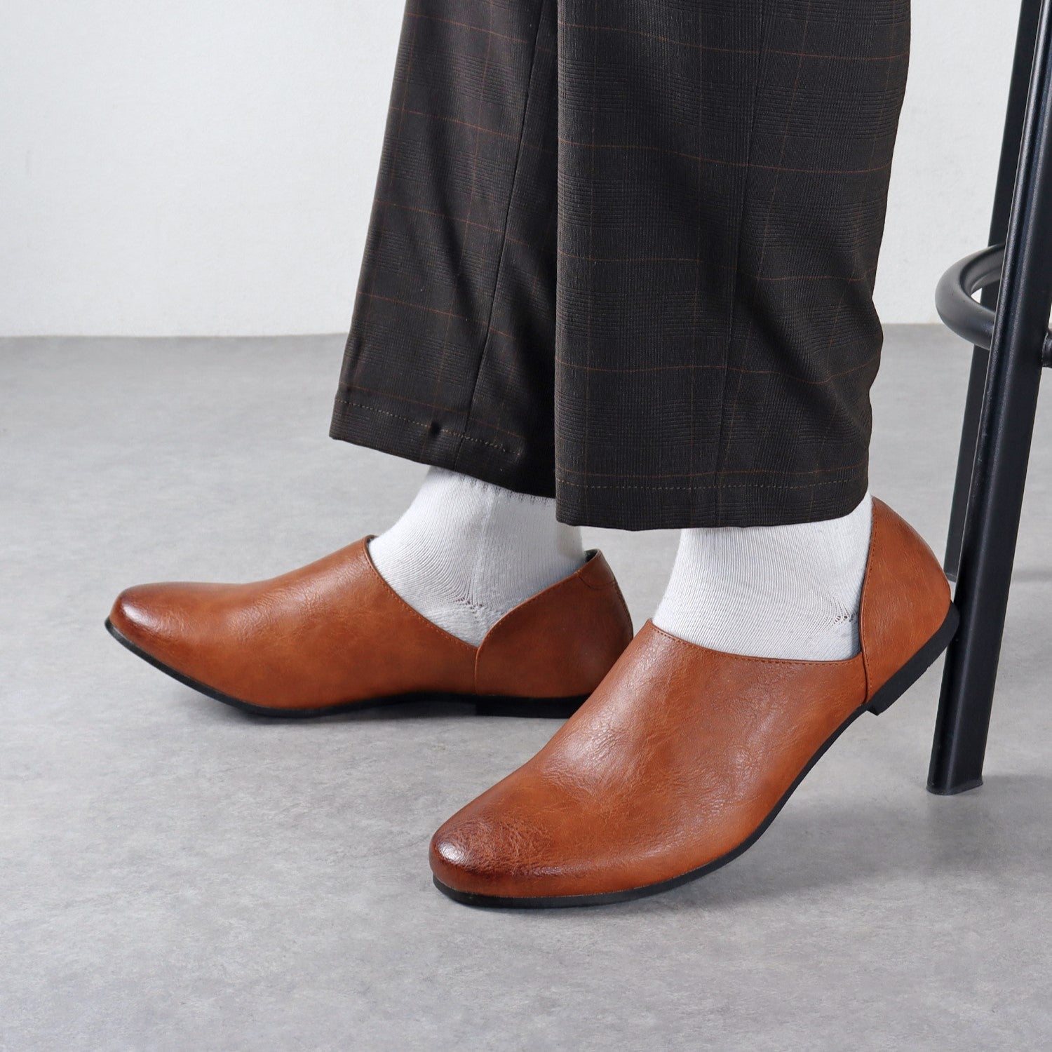 デデス Dedes シンプルで合わせやすい！踵が踏めるスリッポンバブーシュ/ 5228