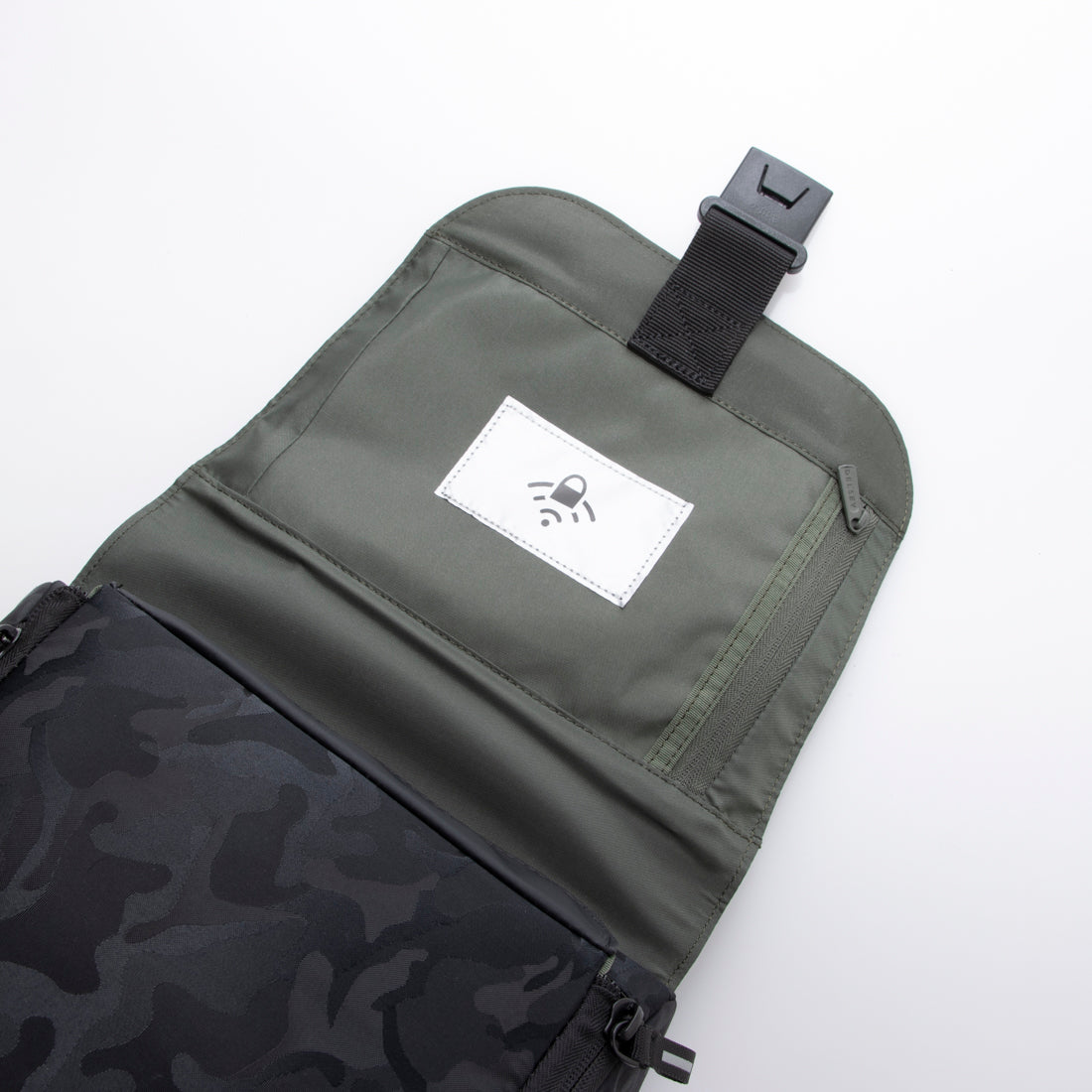 DELSEY PARIS 【 DELSEY Official】 SECURFLAP BACKPACK 16 Backpack 21L Compatible with 16-inch PC