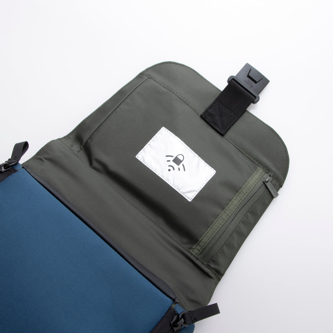DELSEY PARIS 【 DELSEY Official】 SECURFLAP BACKPACK 16 Backpack 21L Compatible with 16-inch PC