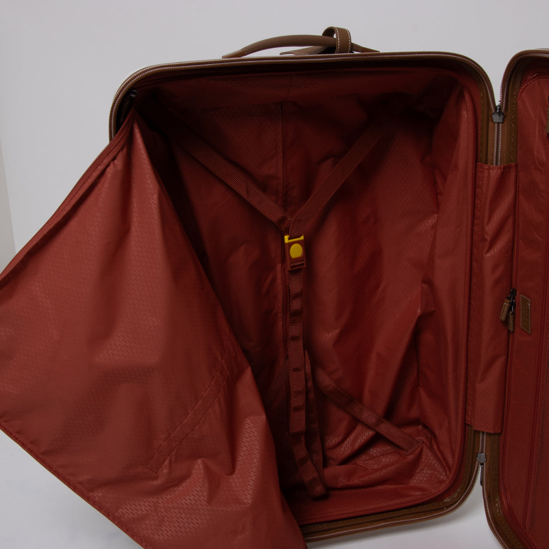 デルセー DELSEY PARIS CHATELET AIR 2.0 76cm／110L スーツケース （アンゴラ） アンゴラ