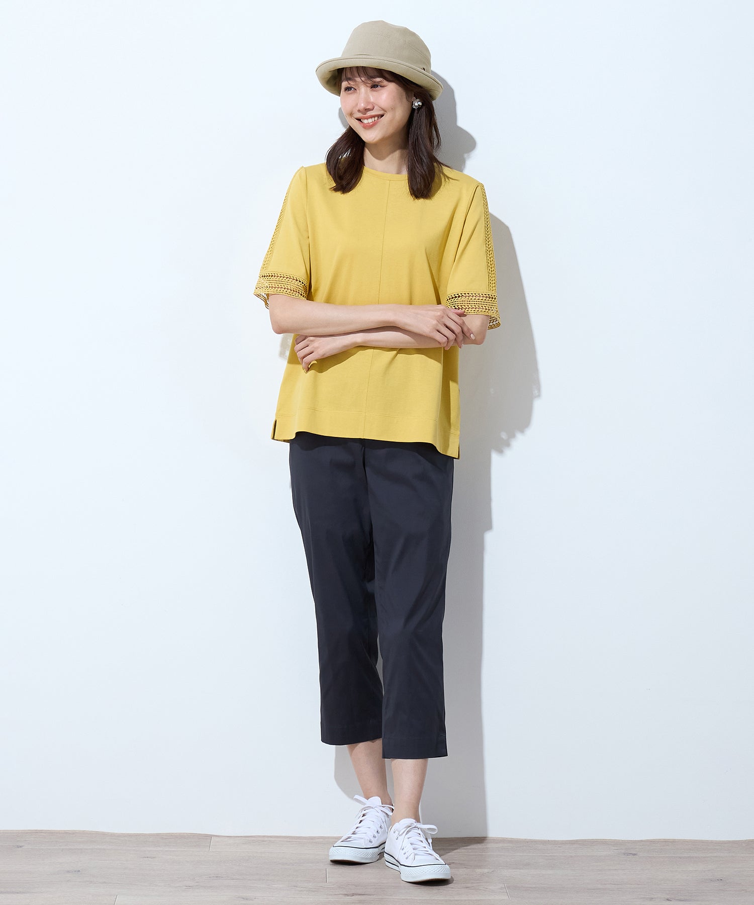 Decoy DECOY Koi-kun Embroidered Hat