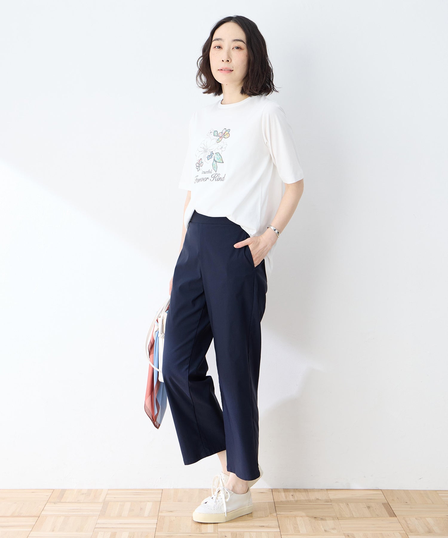 デコイ DECOY 【冷感】【UVカット】ひやさらコットン プリント＆刺繍Tシャツ （ネイビー） ネイビー