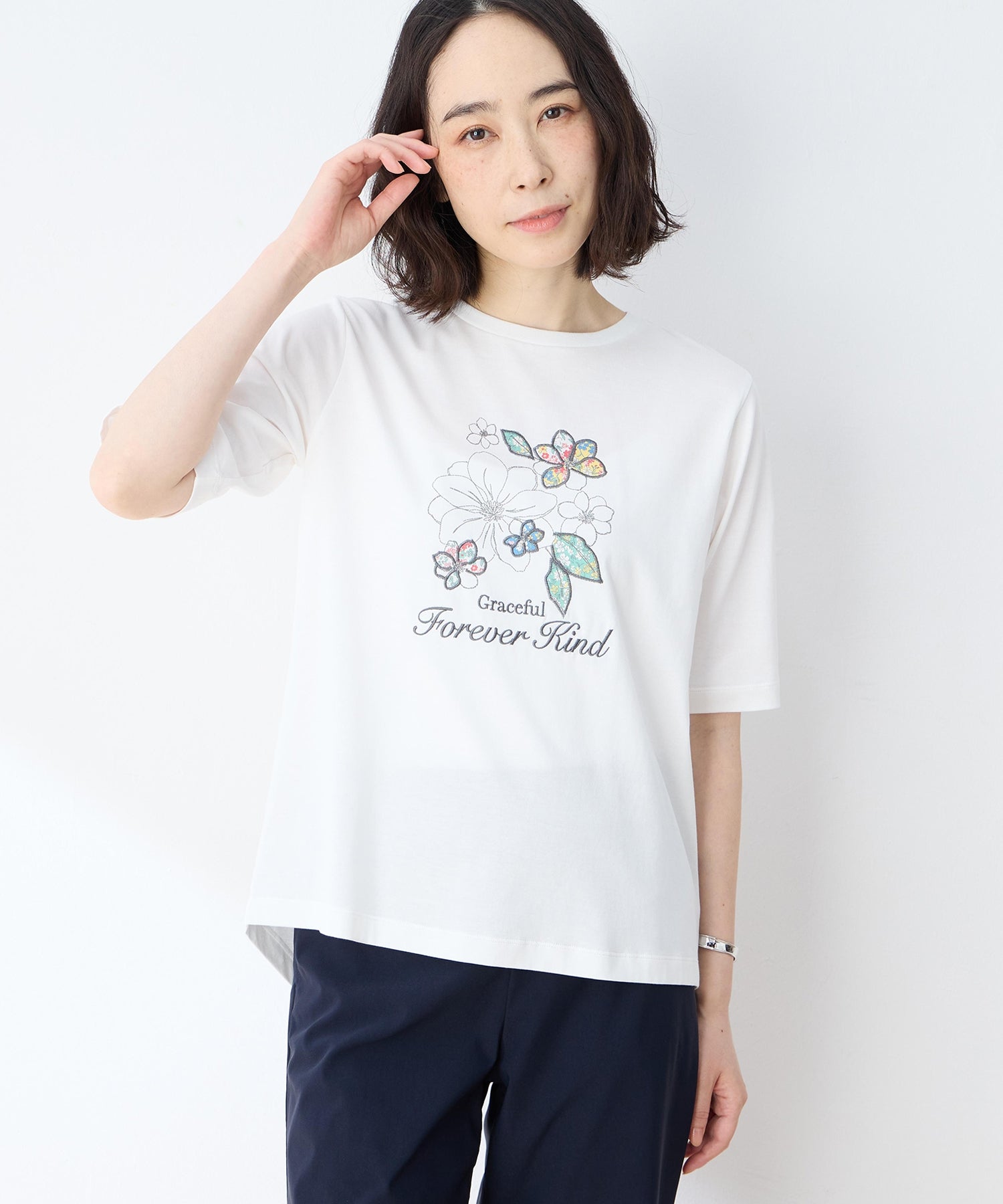 デコイ DECOY 【冷感】【UVカット】ひやさらコットン プリント＆刺繍Tシャツ （ホワイト） ホワイト