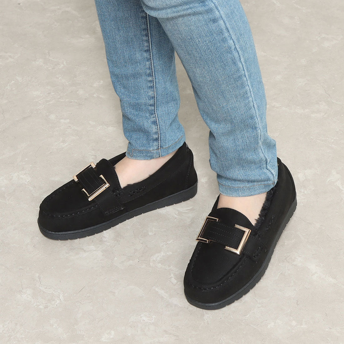 DEMETER Fluffy buckle fur moccasins