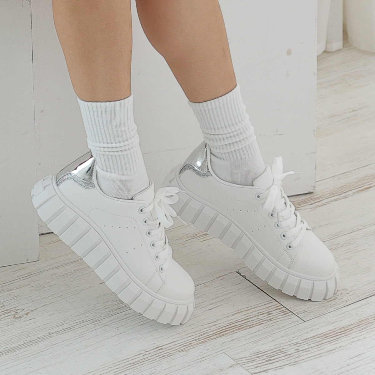 DEMETER thick sole ☆ uneven volume sole lace-up low cut sneakers