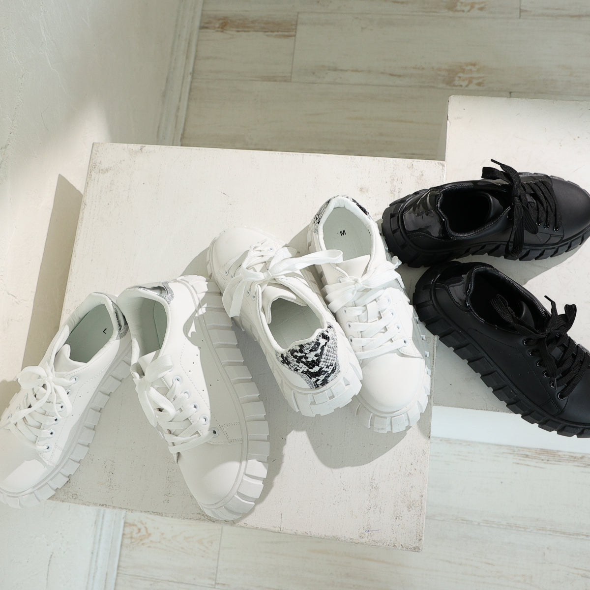 DEMETER thick sole ☆ uneven volume sole lace-up low cut sneakers