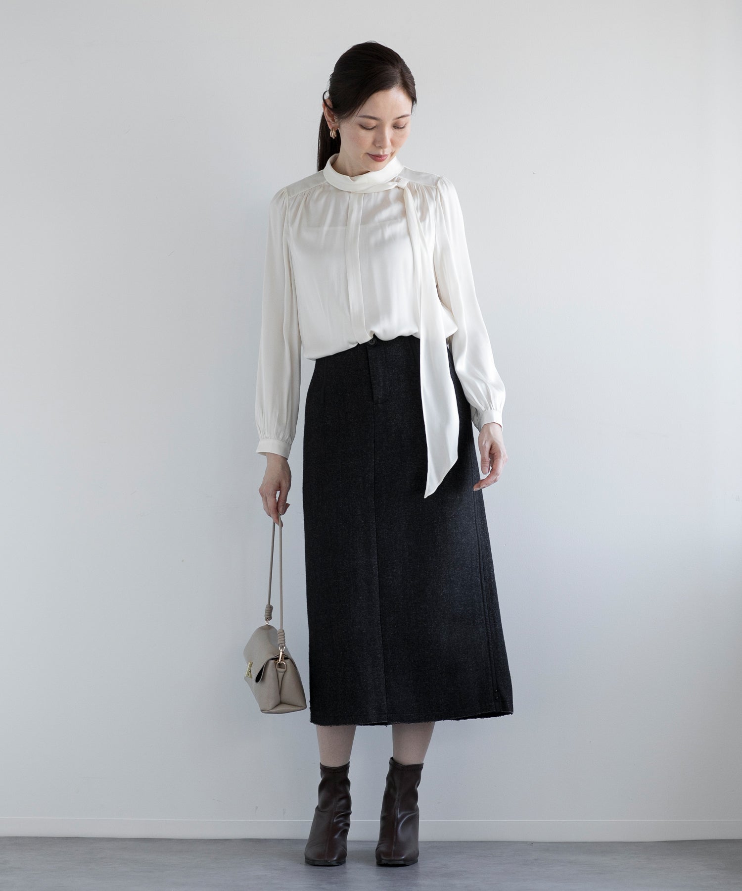 ディケイドクラシック DECADE CLASSIC 【DECADE CLASSIC】ウールAラインスカート （グレー） グレー