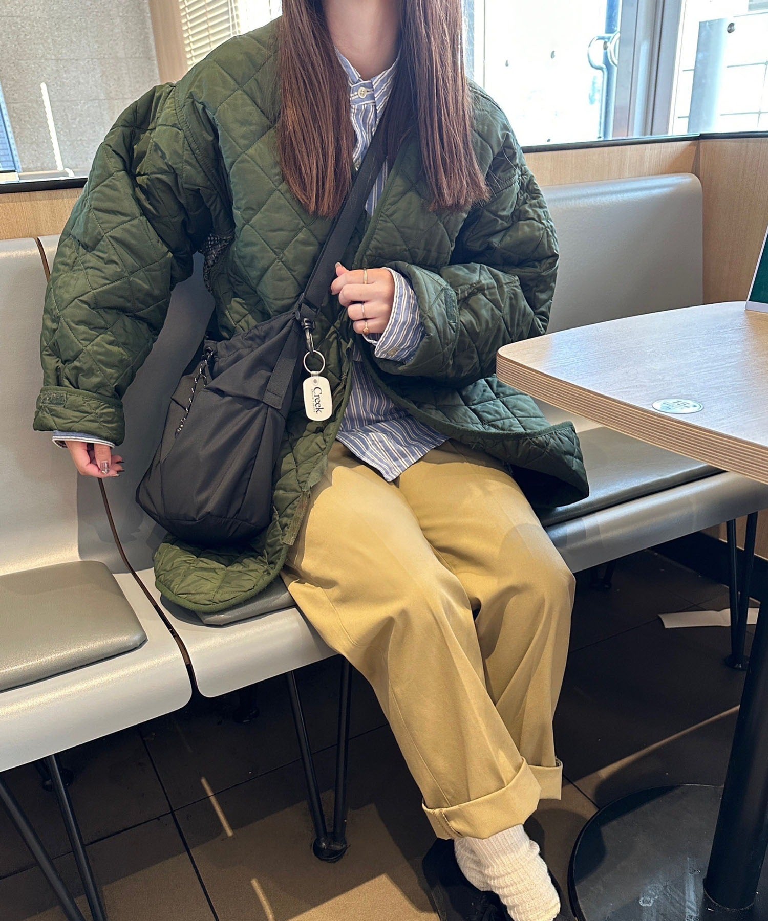 デバイス DEVICE カラビナ付き パラコード巾着 ナイロンショルダーバッグ （ブラック） BK