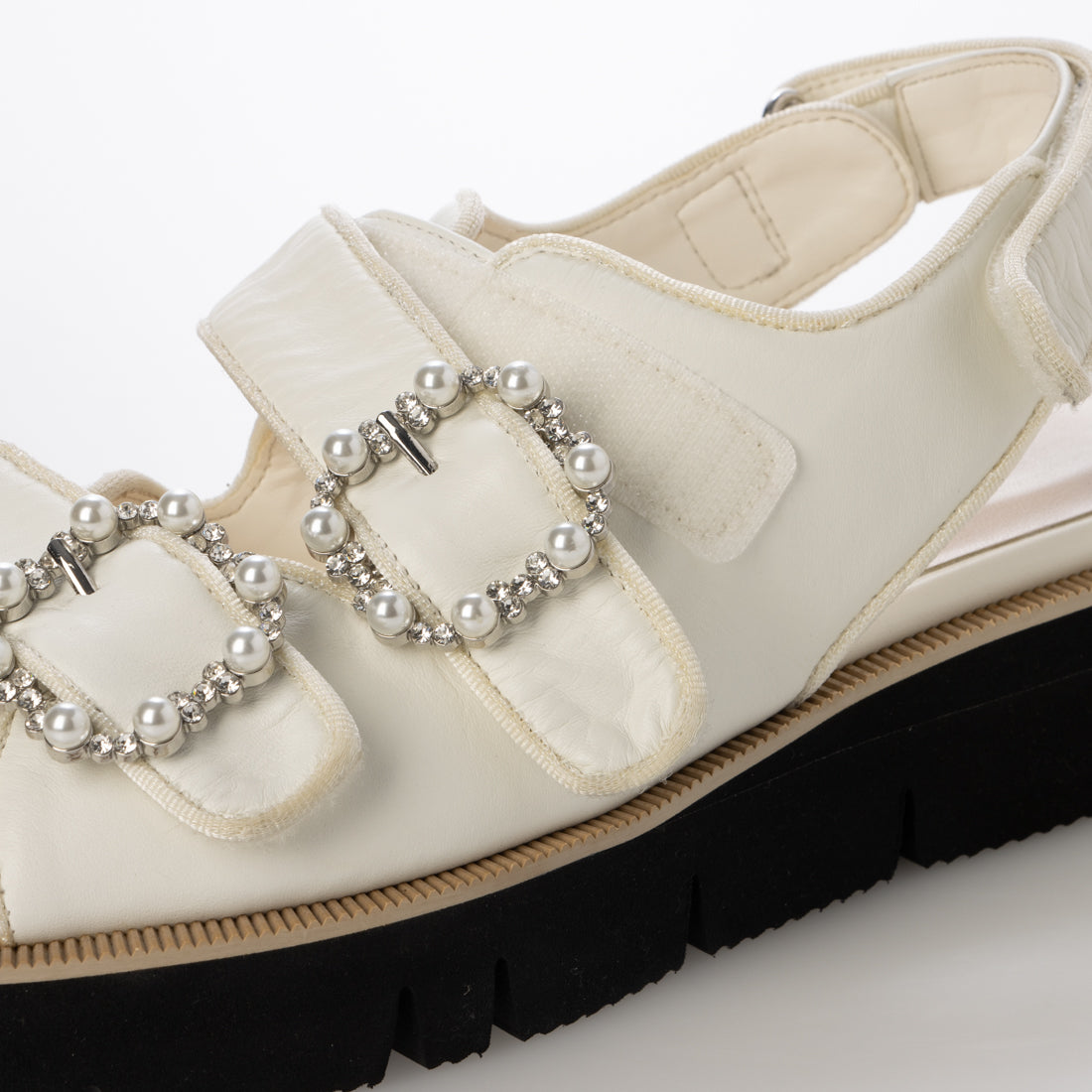 ダイアナ DIANA フェミニンスポサン （白カーフ） 白カーフ