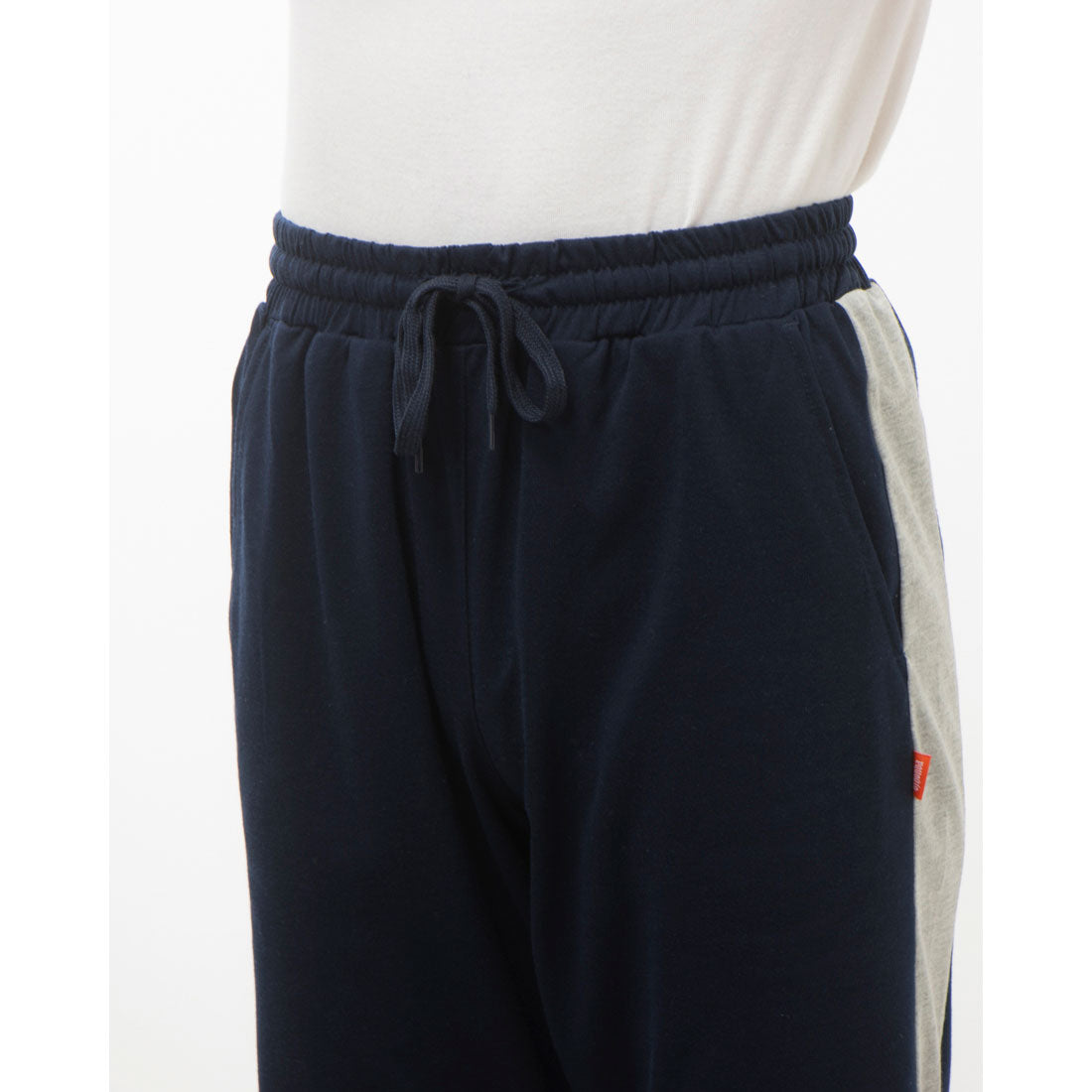DJ Honda color-blocked shorts