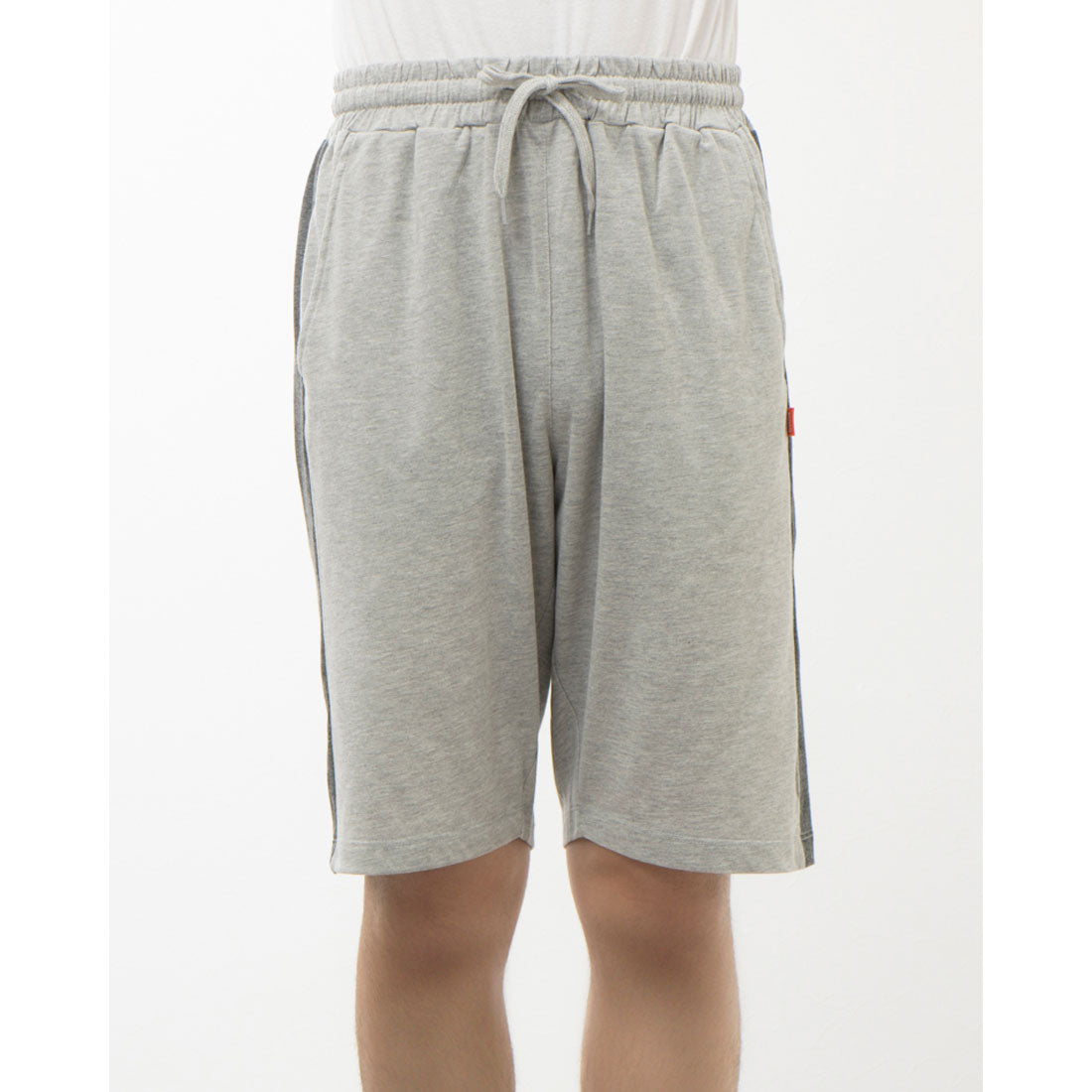 DJ Honda color-blocked shorts