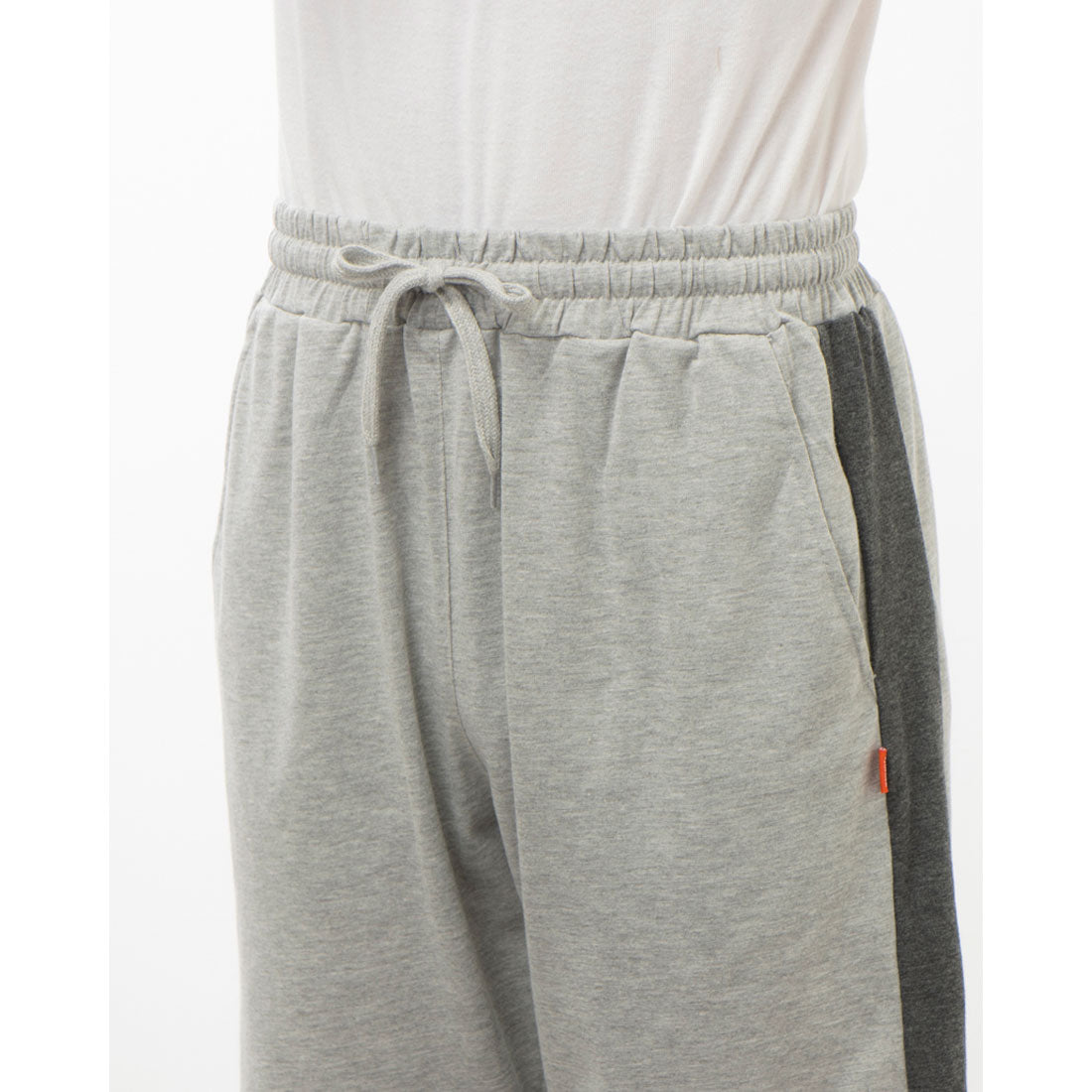 DJ Honda color-blocked shorts