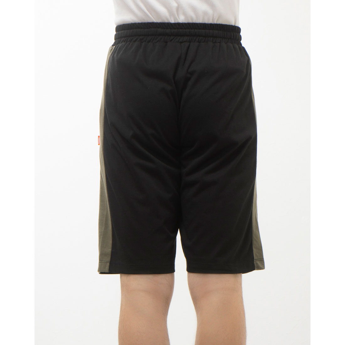 DJ Honda color-blocked shorts