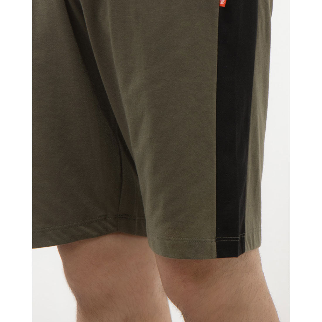 DJ Honda color-blocked shorts