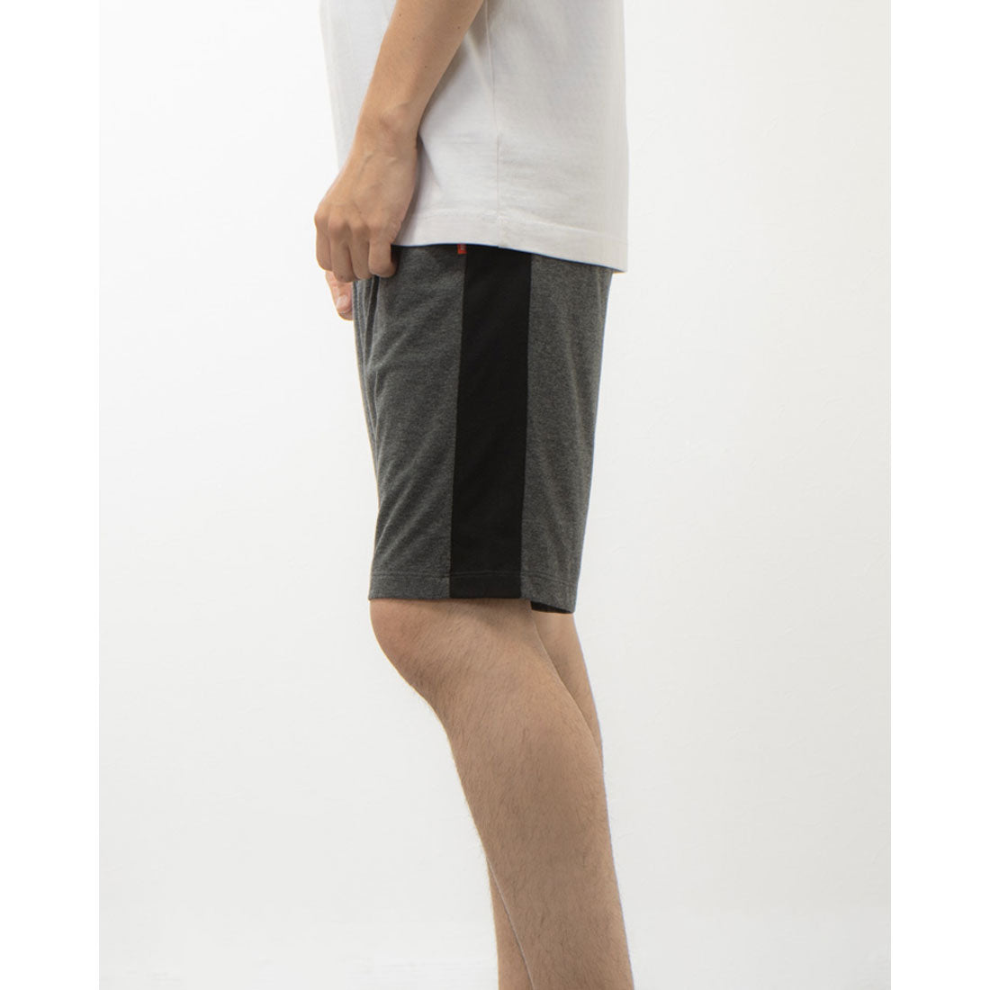 DJ Honda color-blocked shorts