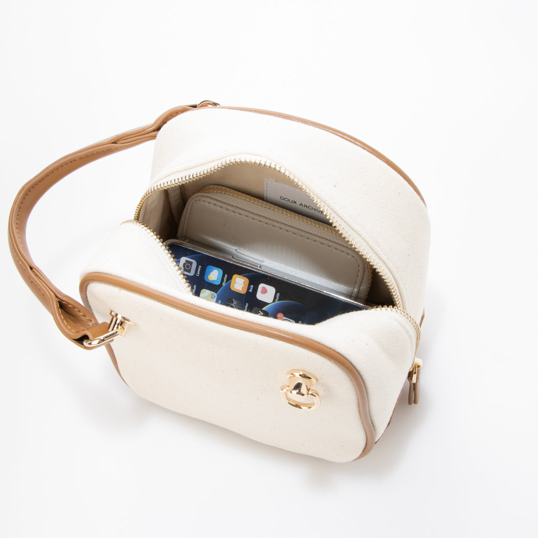 ドゥ アルシーヴ DOUX ARCHIVES キャンバス×合革スクエアショルダーバッグ （CAMEL） CAMEL