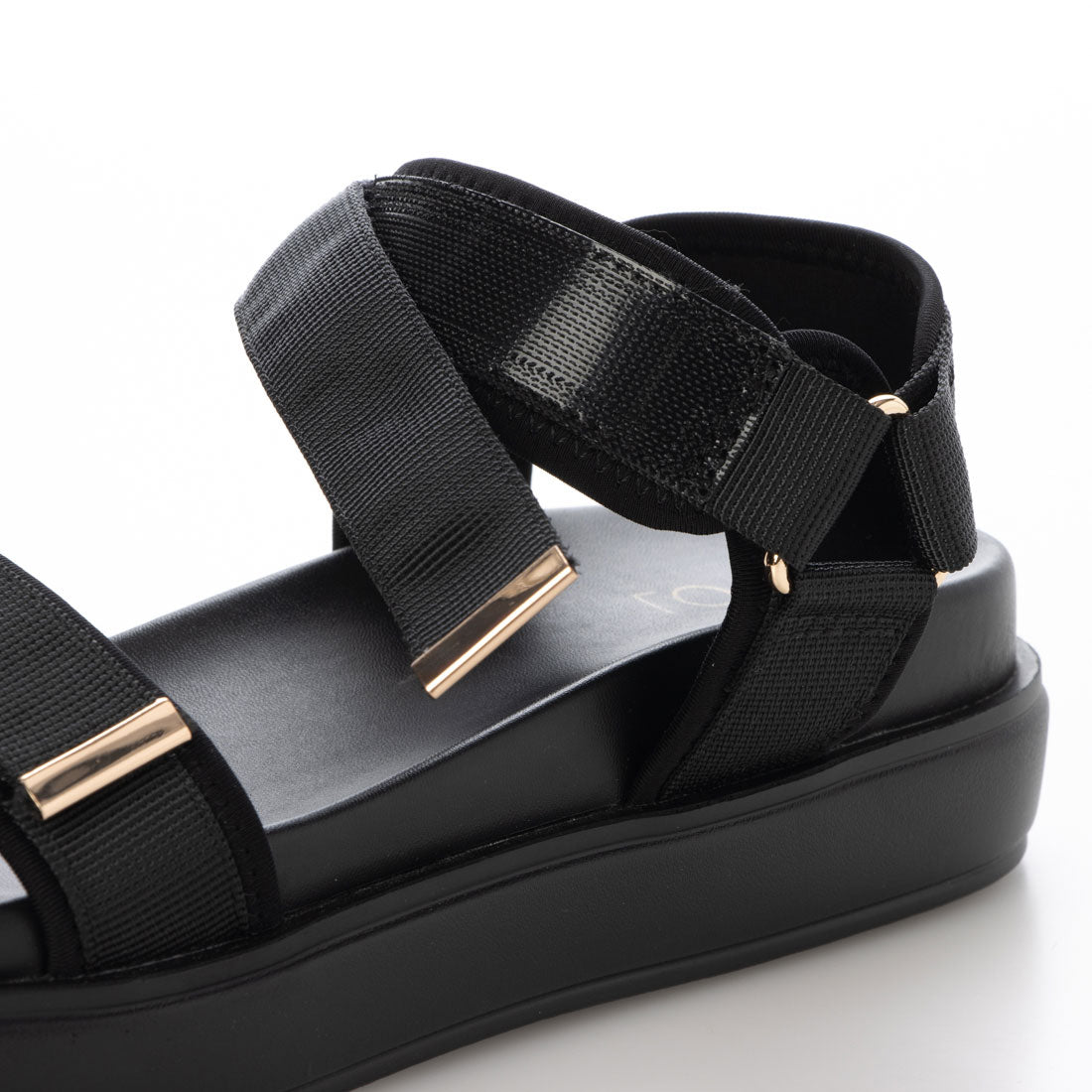 ドゥ アルシーヴ DOUX ARCHIVES ベルトサンダル （BLK） BLK
