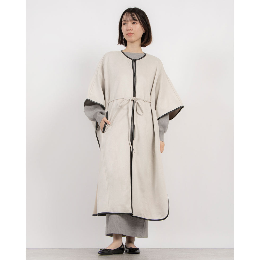 ドゥ アルシーヴ DOUX ARCHIVES スエードパイピングポンチョコート （GRY） GRY