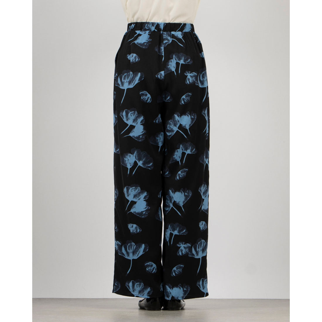 Doux Archives Pattern Pants