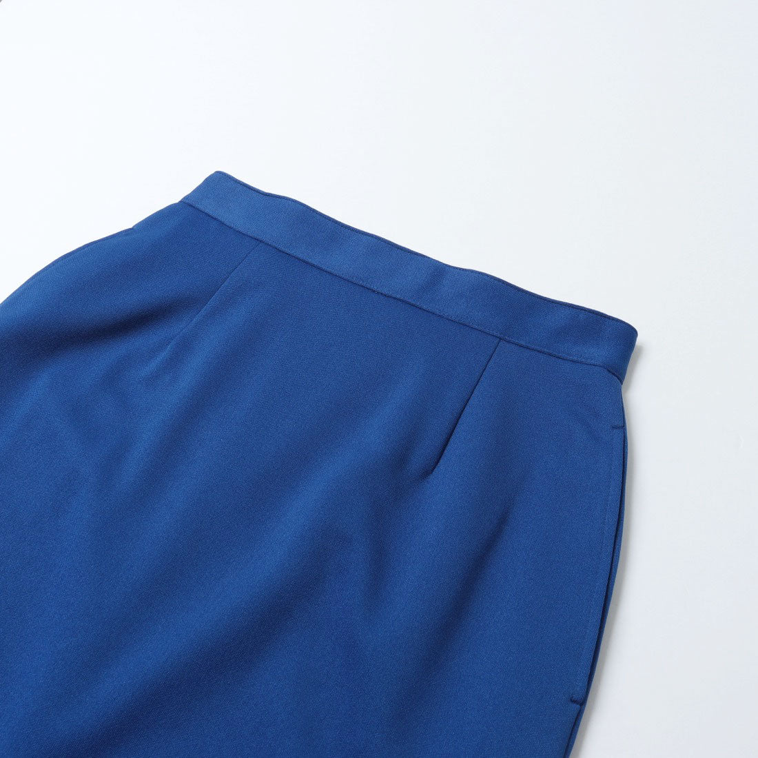 ドゥ アルシーヴ DOUX ARCHIVES スムースカラースカート （BLUE） BLUE