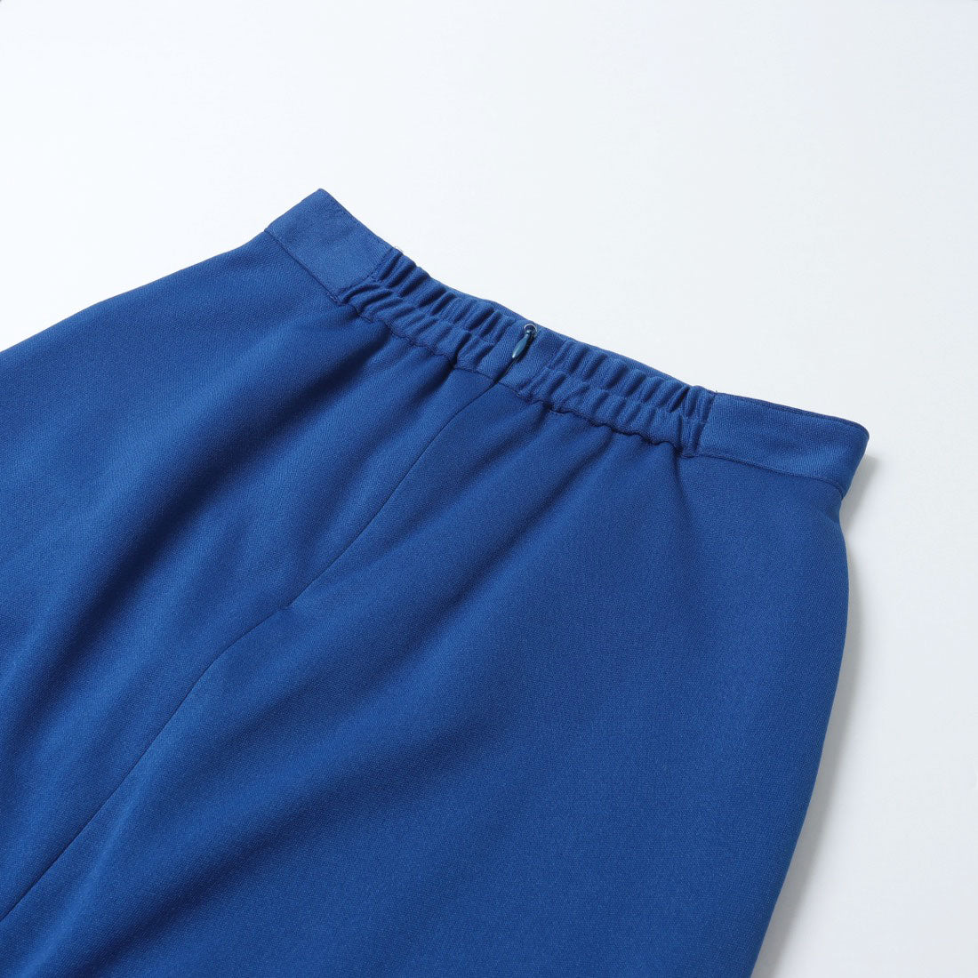 ドゥ アルシーヴ DOUX ARCHIVES スムースカラースカート （BLUE） BLUE