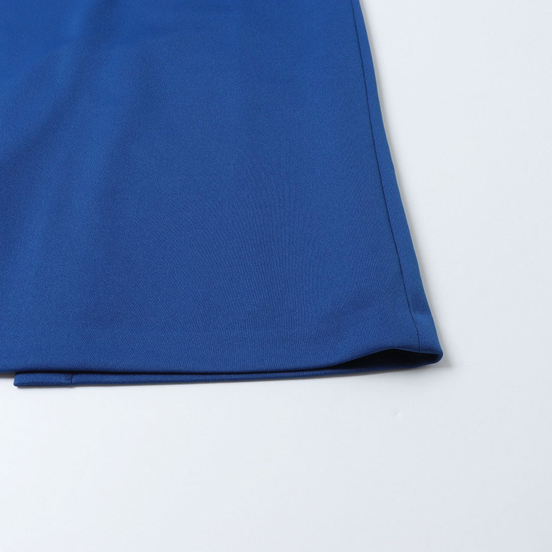 ドゥ アルシーヴ DOUX ARCHIVES スムースカラースカート （BLUE） BLUE