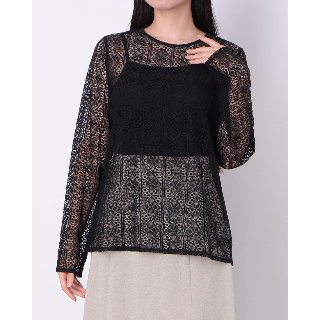 ドゥ アルシーヴ DOUX ARCHIVES クルーネックレースシンプルブラウス （BLACK） BLACK