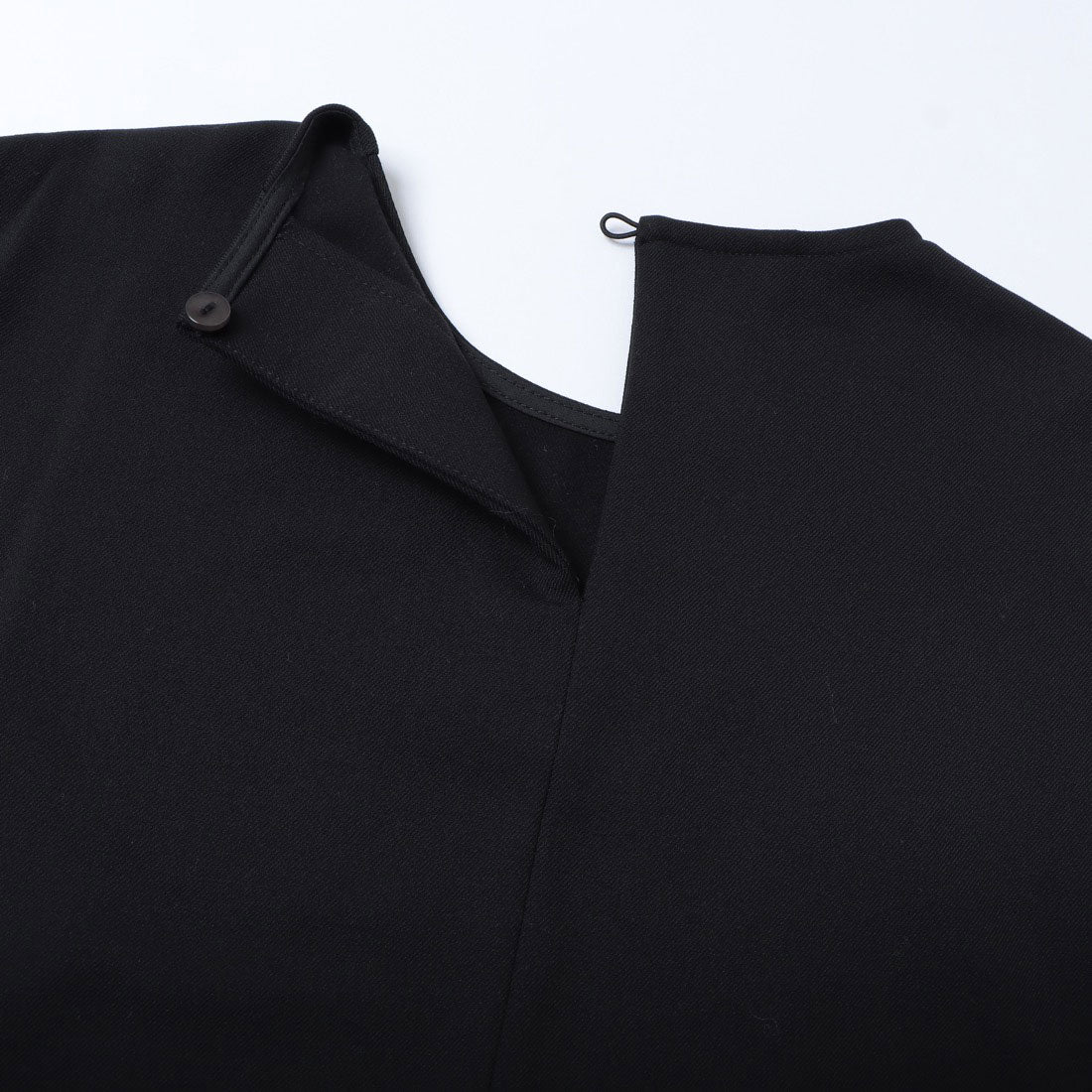 ドゥ アルシーヴ DOUX ARCHIVES ウォッシャブルウールライクブラウス （BLK） BLK