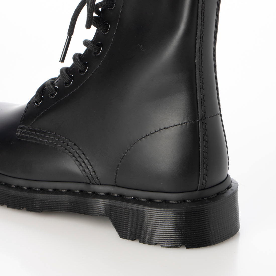 ドクターマーチン Dr.Martens 8ホールブーツ 1460