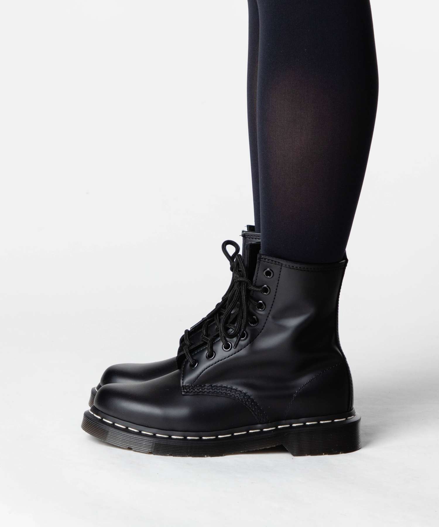 Dr. Martens Dr. Martens 24758001 Boots 1460 White Stitch 8 Hole Boots
