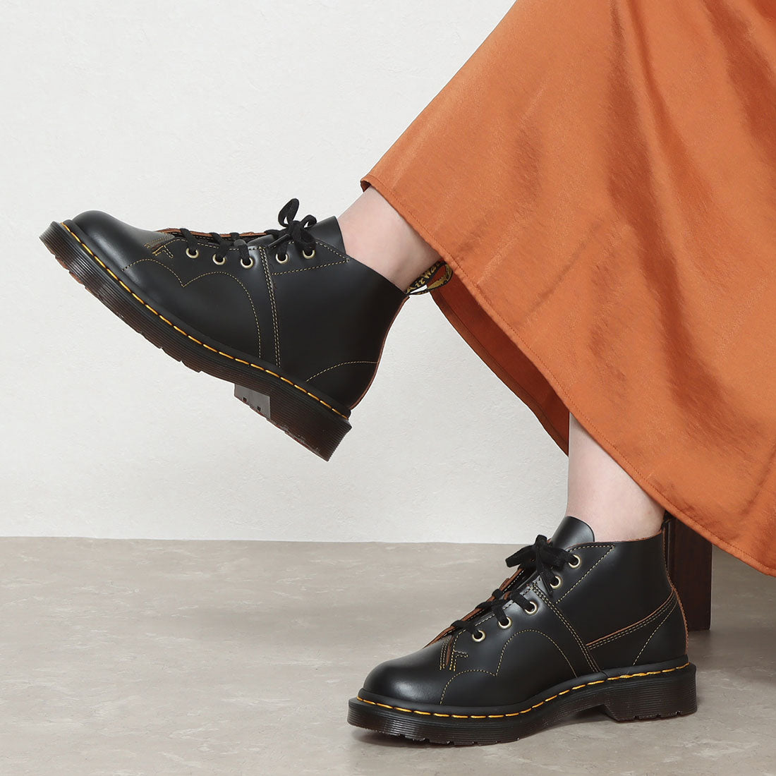 ドクターマーチン Dr.Martens レディース ブーツ CHURCH モンキーブーツ 16054001  (ブラック) ブラック