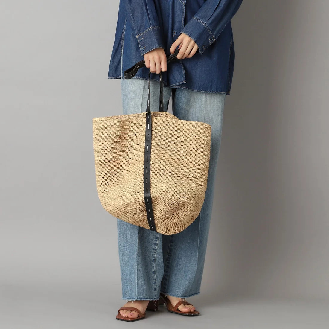 DRESSTERIOR DRESSTERIOR MADE IN MADAALICE STITCH bag